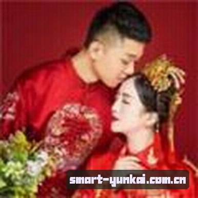 李强